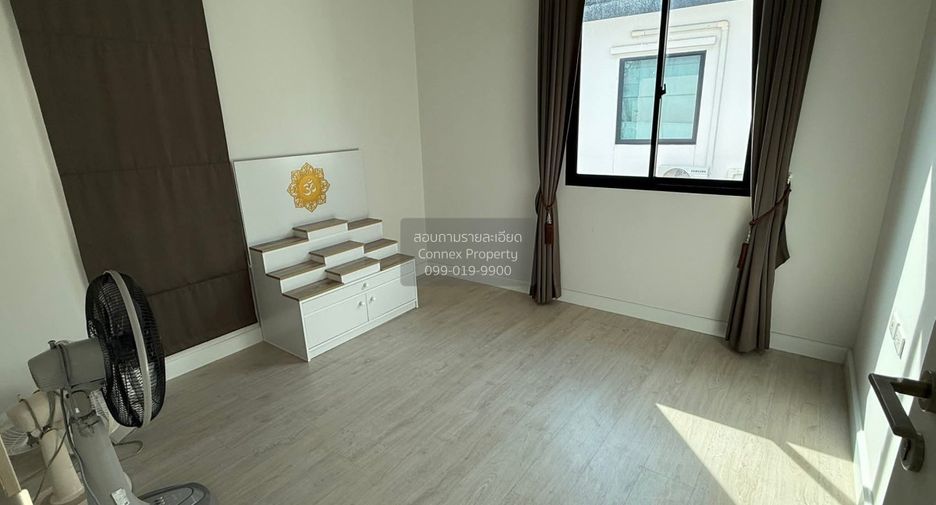 For sale 5 bedrooms house in Pak Kret, Nonthaburi