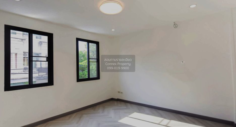 Reihenhaus zum Kauf mit 4 Zimmer in Wang Thonglang, Bangkok