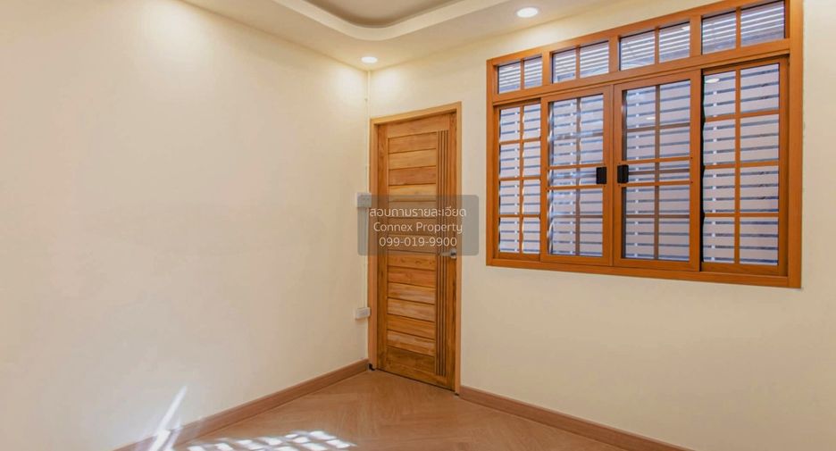 Reihenhaus zum Kauf mit 2 Zimmer in Wang Thonglang, Bangkok