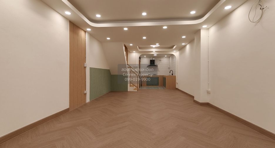 Reihenhaus zum Kauf mit 2 Zimmer in Wang Thonglang, Bangkok