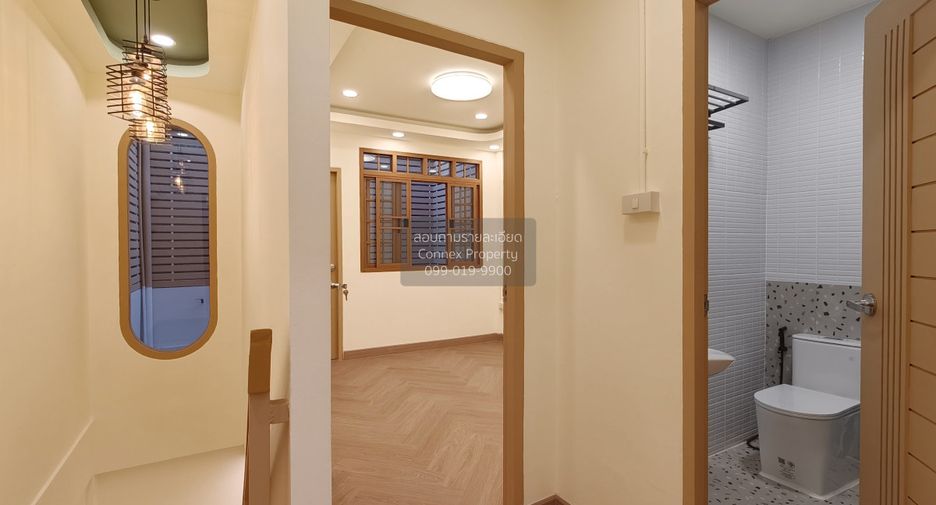 Reihenhaus zum Kauf mit 2 Zimmer in Wang Thonglang, Bangkok