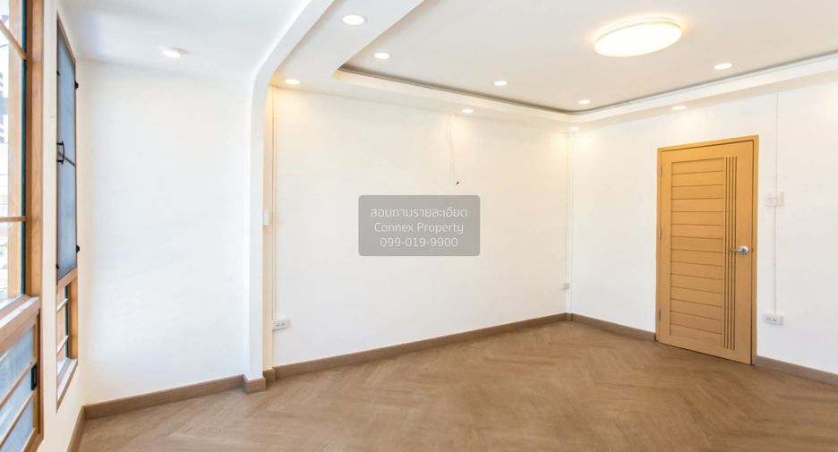For sale 2 bedrooms townhouse in Bueng Kum, Bangkok