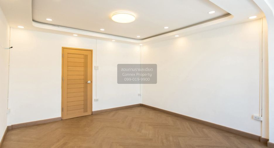 For sale 2 bedrooms townhouse in Bueng Kum, Bangkok