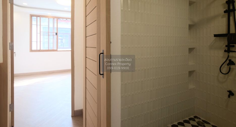 For sale 2 bedrooms townhouse in Bueng Kum, Bangkok