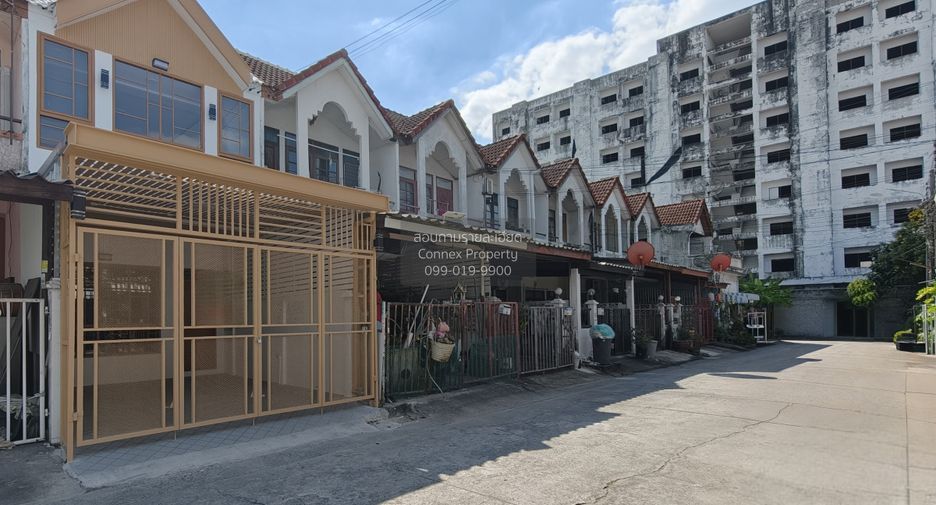 For sale 2 bedrooms townhouse in Bueng Kum, Bangkok