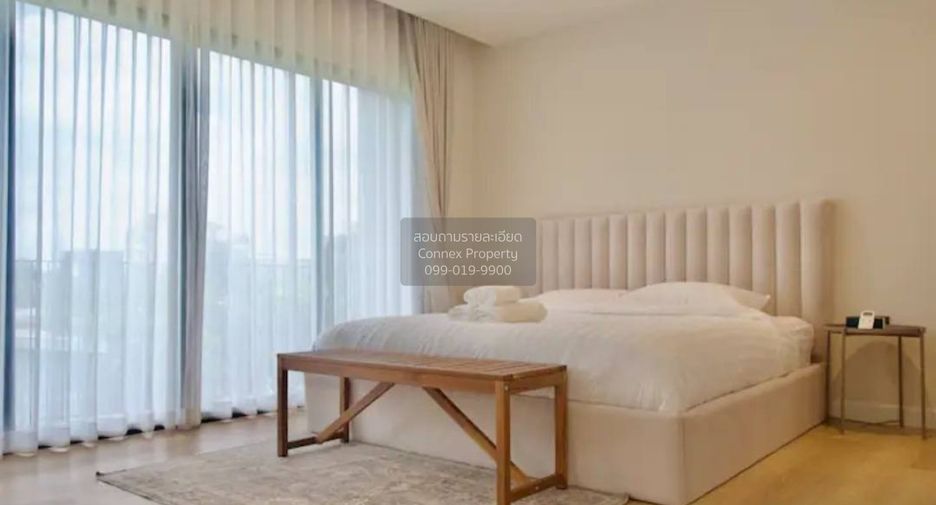 For sale 3 bedrooms house in Watthana, Bangkok