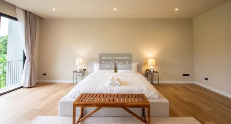 For sale 3 bedrooms house in Watthana, Bangkok