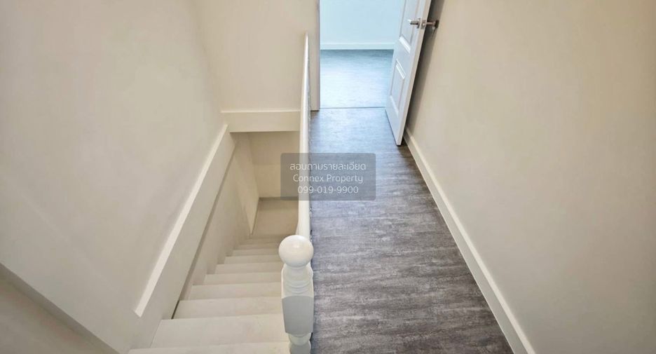 For sale 2 bedrooms townhouse in Lat Phrao, Bangkok