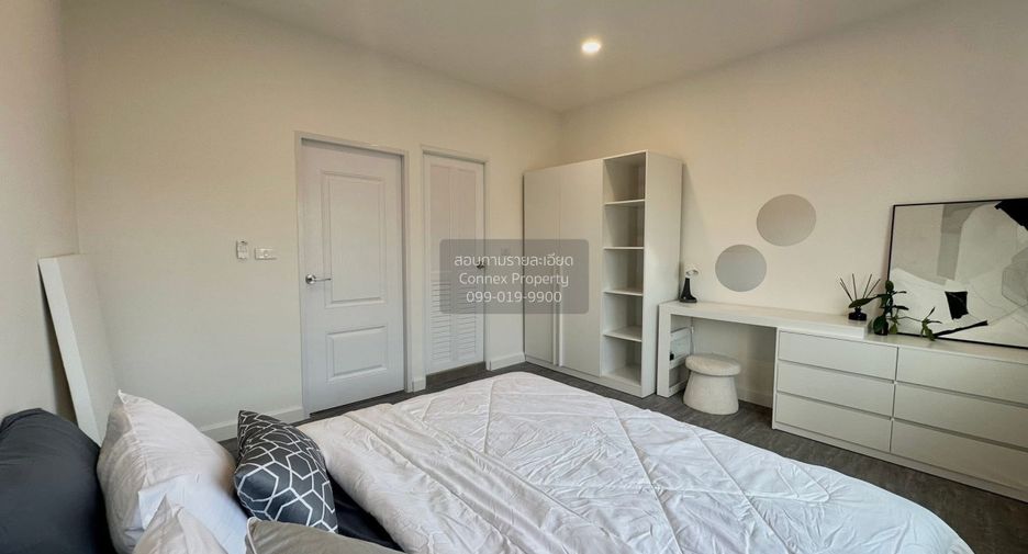 For sale 2 bedrooms townhouse in Lat Phrao, Bangkok