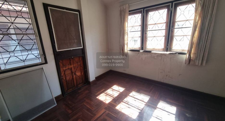 For sale 4 ベッドルーム house in Prawet, Bangkok