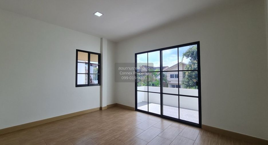 For sale 5 bedrooms house in Bueng Kum, Bangkok