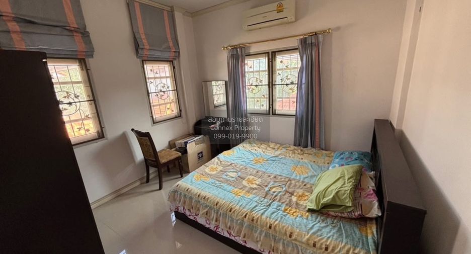 For sale 3 bedrooms house in Thawi Watthana, Bangkok