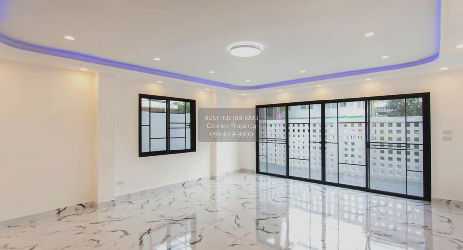 Büro zum Kauf mit 7 Zimmer in Huai Khwang, Bangkok