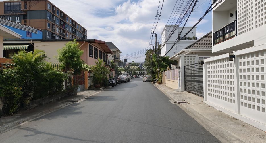 Büro zum Kauf mit 7 Zimmer in Huai Khwang, Bangkok