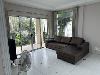 For sale 3 bedrooms house in Phasi Charoen, Bangkok