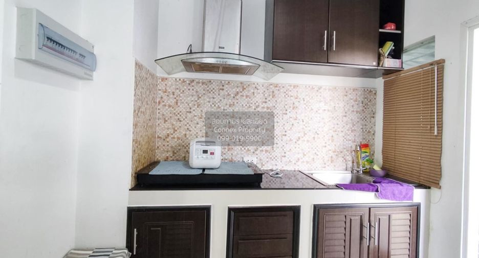 For sale 2 bedrooms townhouse in Mueang Pathum Thani, Pathum Thani