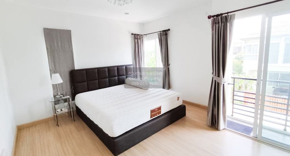 For sale 2 bedrooms townhouse in Mueang Pathum Thani, Pathum Thani