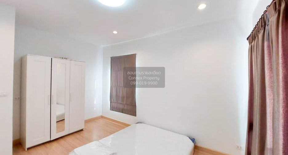 For sale 2 bedrooms townhouse in Mueang Pathum Thani, Pathum Thani