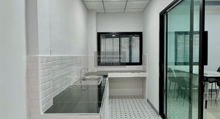 Reihenhaus zum Kauf mit 4 Zimmer in Bang Bua Thong, Nonthaburi