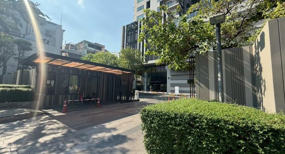 For sale 1 bed condo in Watthana, Bangkok