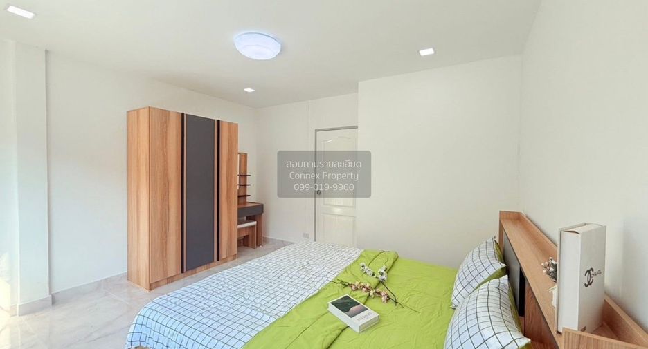 For sale 2 bedrooms townhouse in Lat Krabang, Bangkok