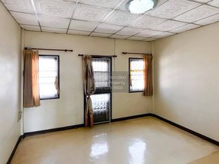 For sale 3 bedrooms townhouse in Nong Khaem, Bangkok