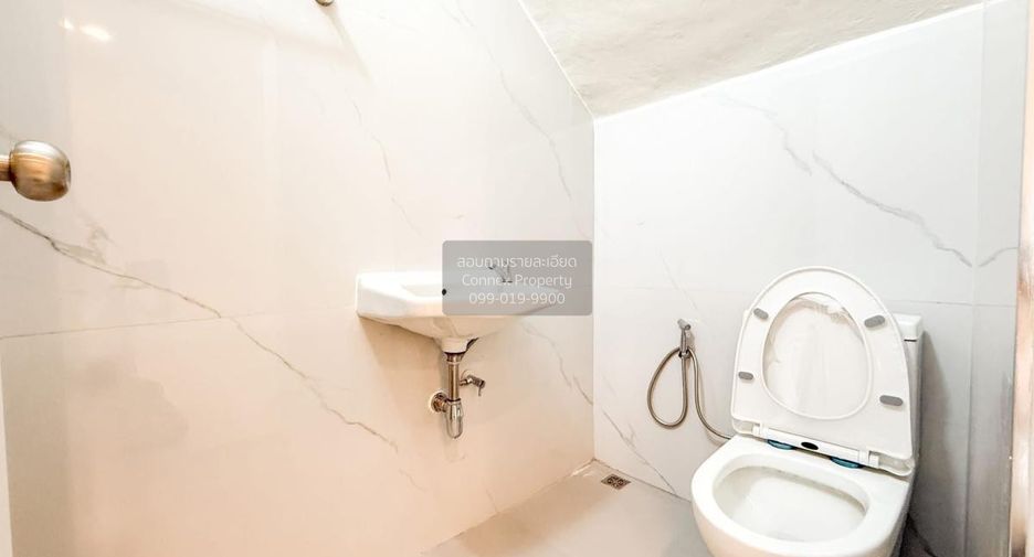For sale 2 bedrooms townhouse in Bang Bua Thong, Nonthaburi