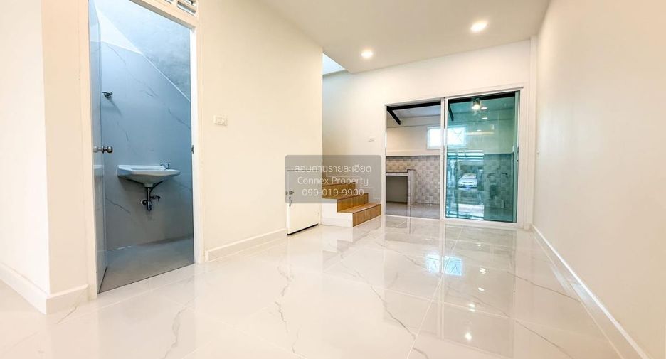 For sale 2 bedrooms townhouse in Bang Bua Thong, Nonthaburi
