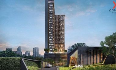 For sale 2 bedrooms condo in Watthana, Bangkok