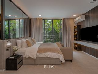 For sale 4 bedrooms house in Saphan Sung, Bangkok