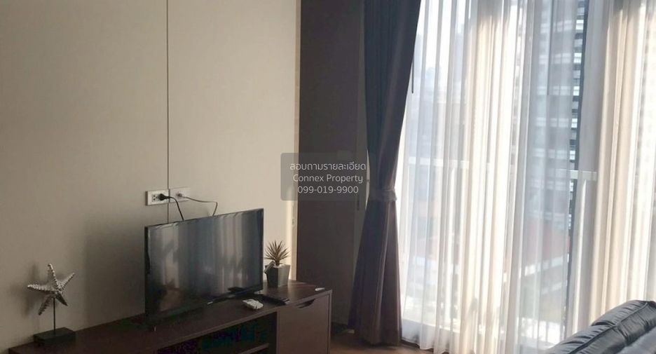 For sale 1 bed condo in Khlong Toei, Bangkok