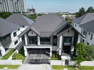 Casa en venta de 5 habitaciones en Bang Phli, Samut Prakan