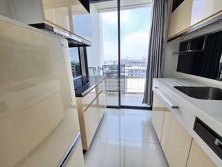 For sale 1 bed condo in Phra Khanong, Bangkok