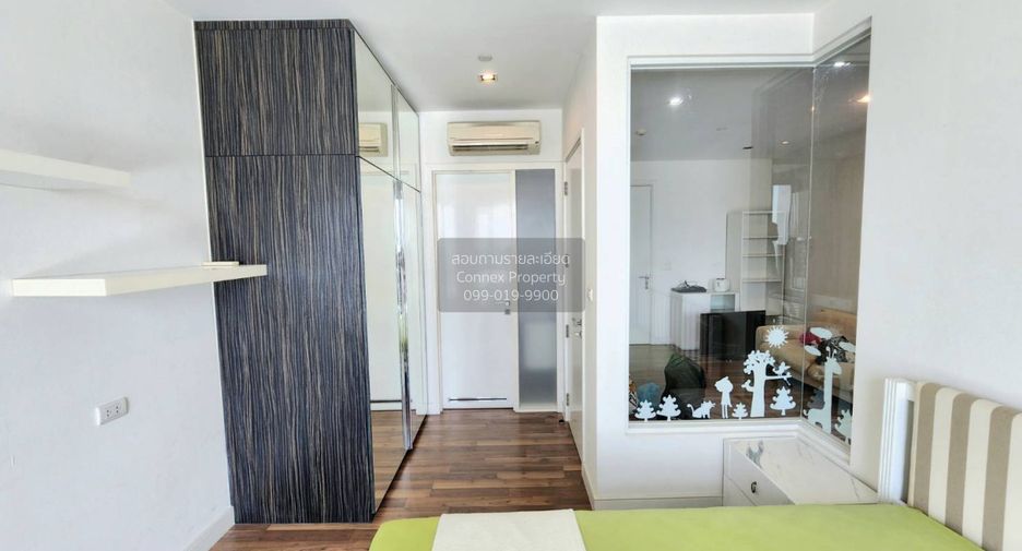 For sale 1 bed condo in Phra Khanong, Bangkok