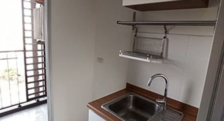 For sale 1 bed condo in Thon Buri, Bangkok