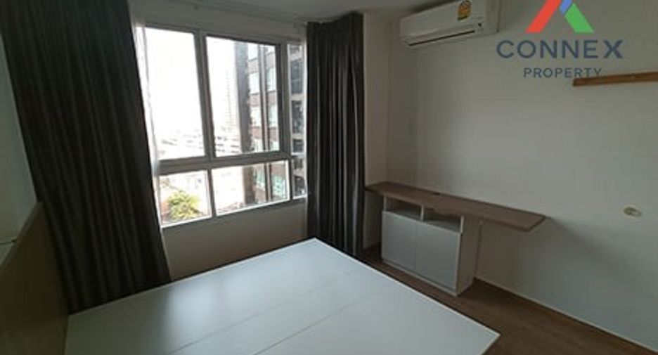 For sale 1 bed condo in Thon Buri, Bangkok
