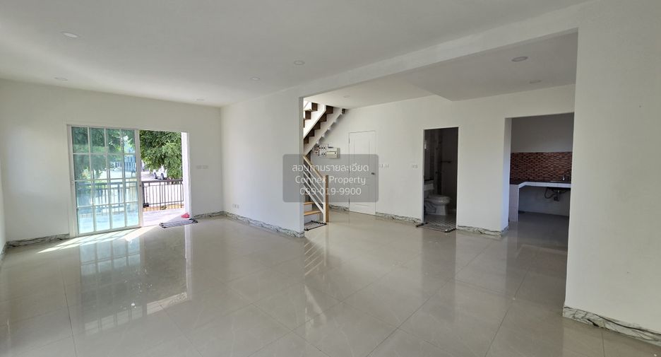 For sale 3 ベッドルーム house in Thung Khru, Bangkok