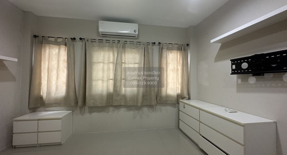 Casa en venta de 3 habitaciones en Phutthamonthon, Nakhon Pathom