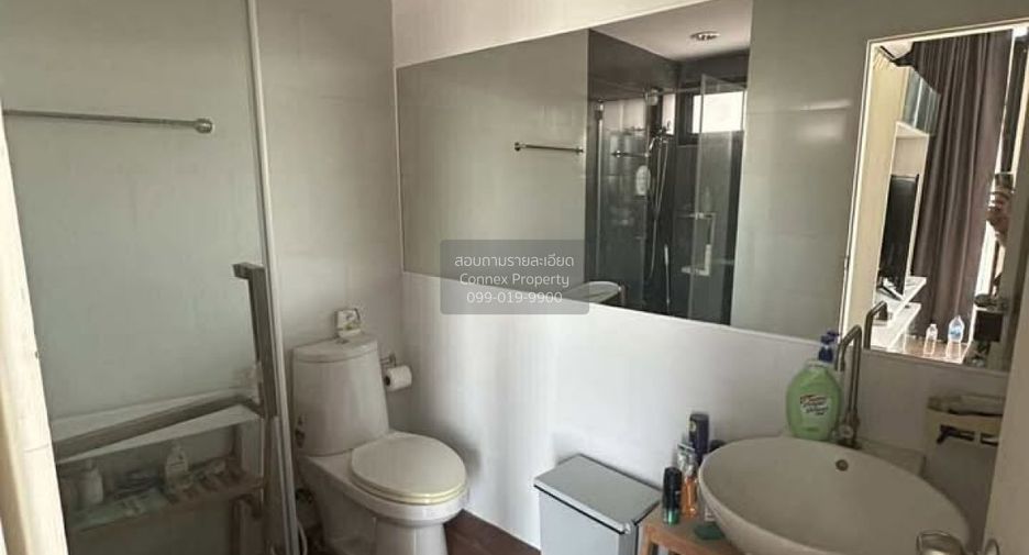 For sale 3 bedrooms townhouse in Pak Kret, Nonthaburi