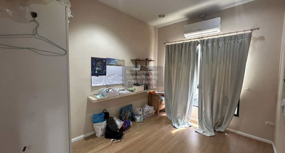 For sale 3 bedrooms townhouse in Pak Kret, Nonthaburi