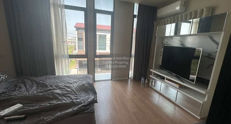 For sale 3 bedrooms townhouse in Pak Kret, Nonthaburi