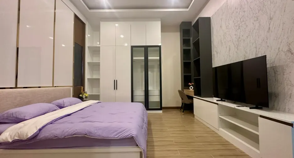 For rent and for sale 4 bedrooms house in Bang Lamung, Chonburi