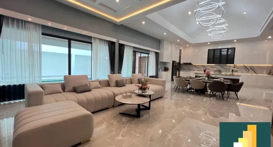 For rent and for sale 4 bedrooms house in Bang Lamung, Chonburi