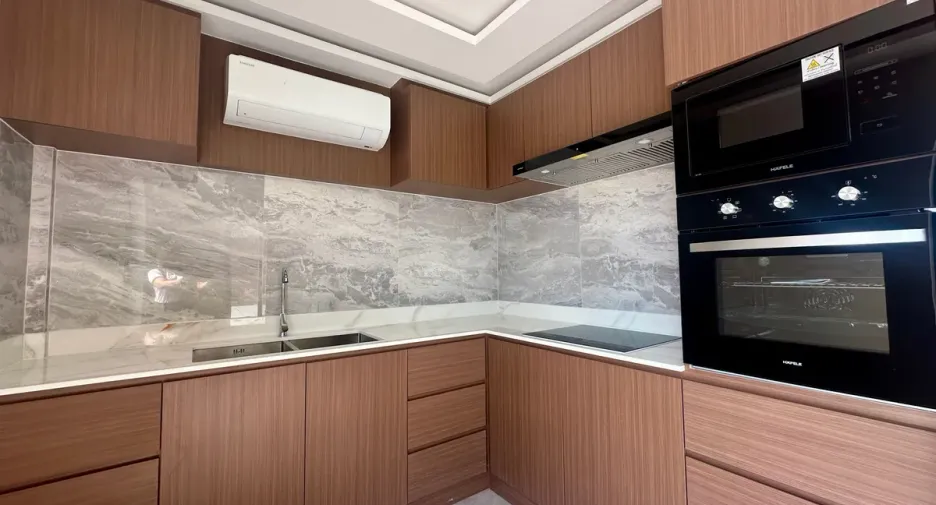 For rent and for sale 4 bedrooms house in Bang Lamung, Chonburi