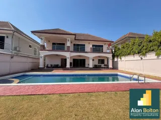 For sale and for rent 4 bedrooms house in Ban Bueng, Chonburi