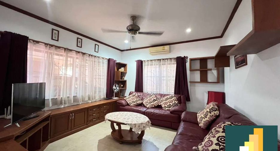 Casa en venta de 4 habitaciones en Ban Bueng, Chonburi