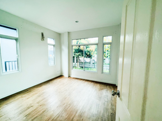 For sale 2 bedrooms house in East Pattaya, Pattaya