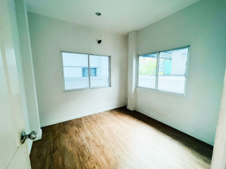 For sale 2 bedrooms house in East Pattaya, Pattaya