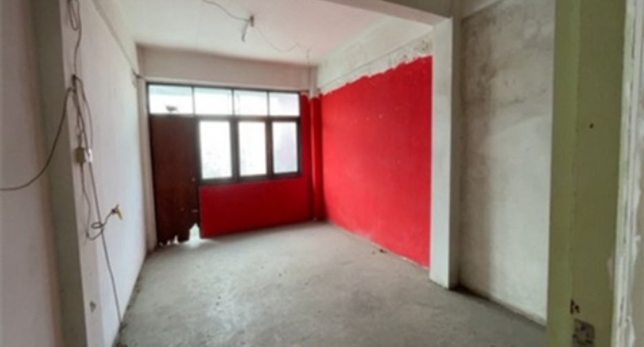 Local comercial en venta de 8 habitaciones en Don Mueang, Bangkok
