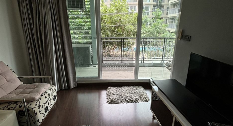 For rent 2 bedrooms condo in Phra Khanong, Bangkok